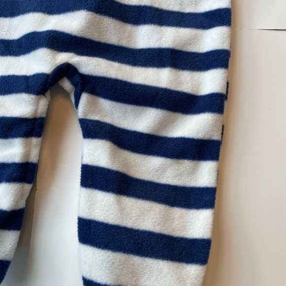 Fuzzy PJ Sleeper Set Lot of 2 Size 3 Months 12-17Lbs - Picture 9 of 10